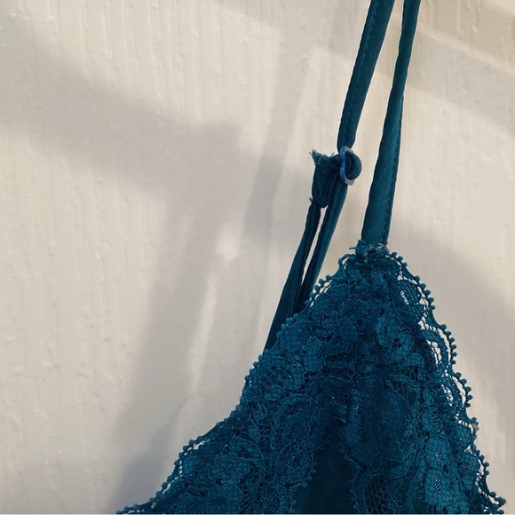 Aeropostale Blue Lace Trim Camisole - Picture 11 of 11